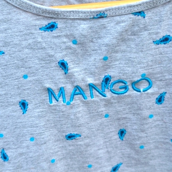 Womens Mango Gray & Blue Paisley Embroidery T-Shirt - Size XS/S Great Condition - Picture 3 of 4